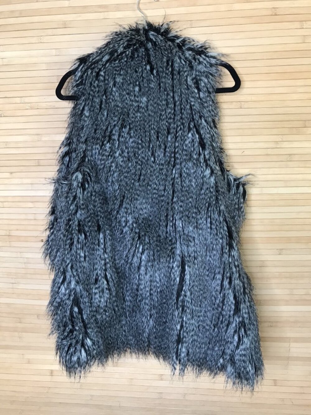 Alice + Olivia Chris Faux Fur Shawl Collar Vest jacket Grey L Large - Picture 4 of 6